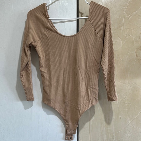 Banana Republic Ribbed Ballet Neck Bodysuit - Picture 2 of 3